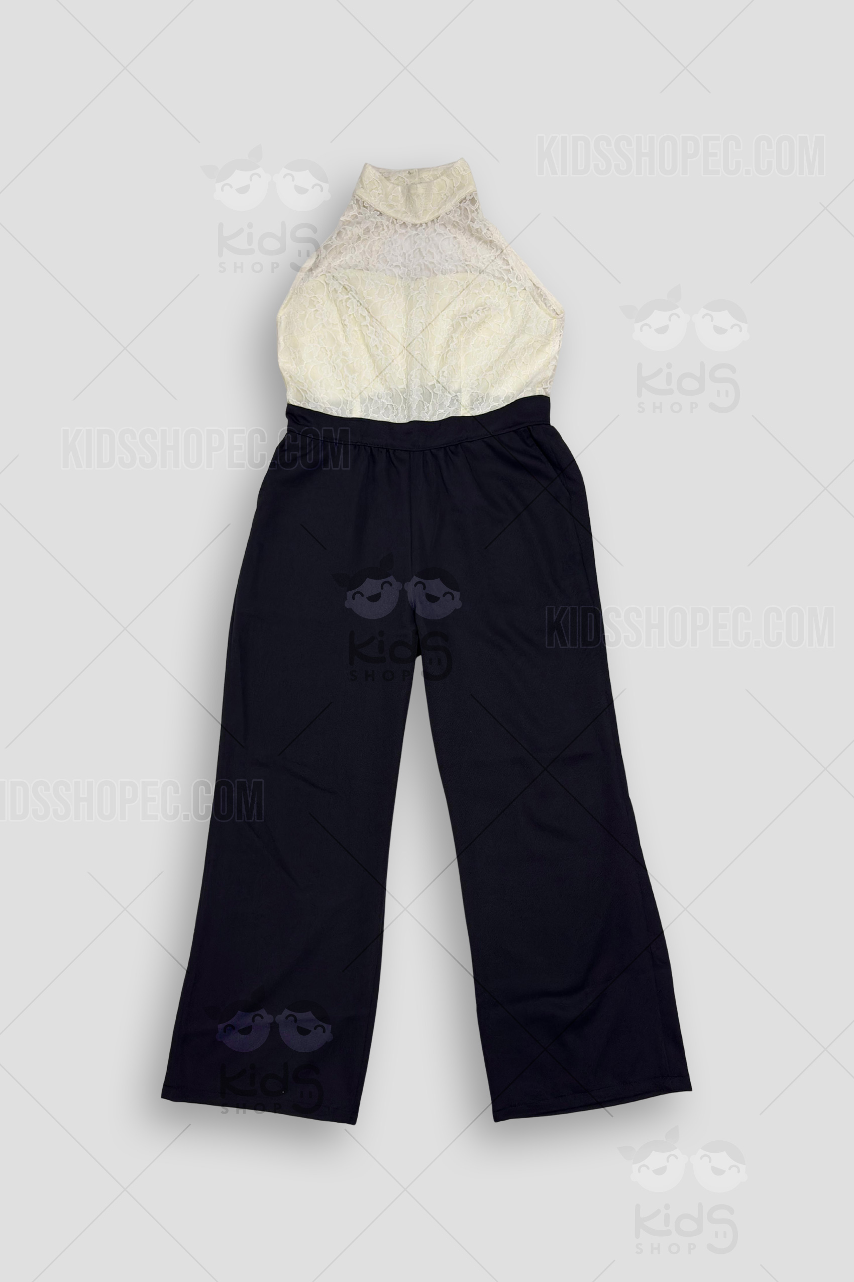 Enterizo o Ropa de Gala "Elegancia en Encaje"