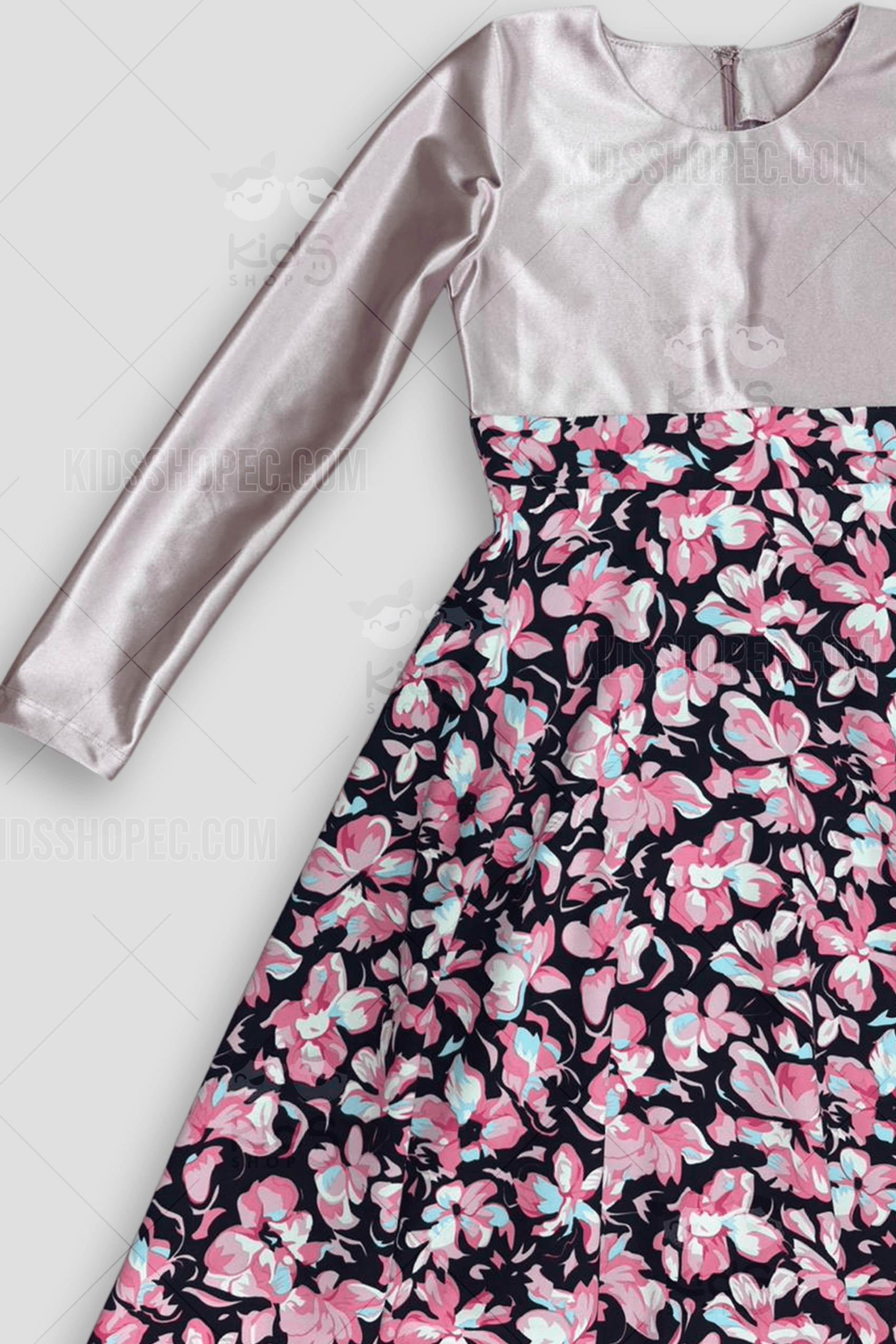 Set de Vestidos Amor Infinito para Madre e Hija: Dúo Floral y Rosa Metalizado a Medida - Imagen 4