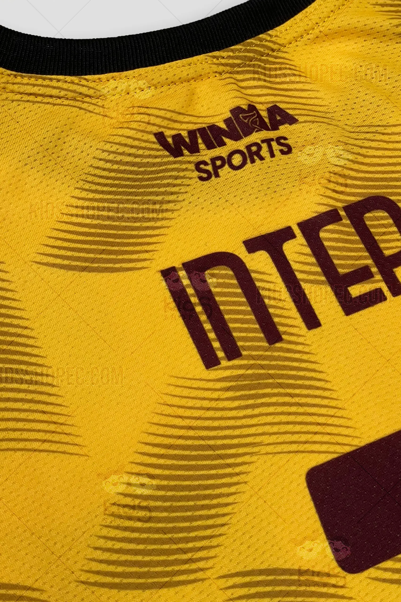Uniformes de Fútbol Personalizados - Equipación Full (Camiseta, Pantaloneta, Medias y Bolso) - Imagen 5